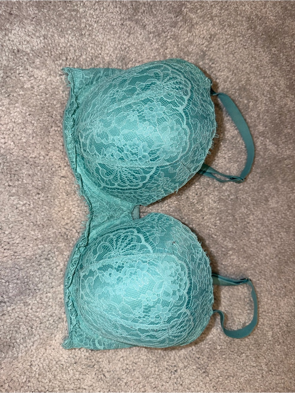 Victoria's Secret Teal Lace Underwire Bra